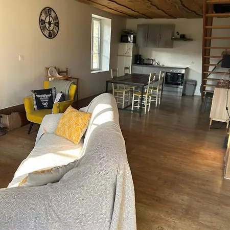別荘 Chalet Nature, Spa & Chiens De Traineaux *