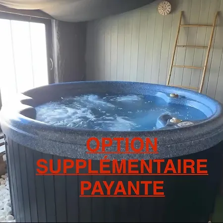 別荘 Chalet Nature, Spa & Chiens De Traineaux Échiré